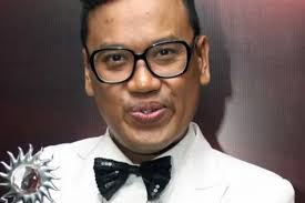 Uya Kuya Pernah Mau Ajak Sang Mantan Pacar ke Bulan