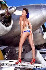 Aviation pin up fly girls : Pinup