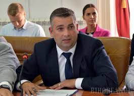 Protectia consumatorului reprezinta un ansamblu de dispozitii privind initiativa publica sau privata, destinat a asigura si ameliora continuu respectarea intereselor consumatorilor1. Bilant Opc In Medie Bihorenii Fac 6 Reclamatii Pe Zi La Protectia