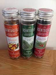 Uk Gardens Pack Of 6 Christmas Scented Stick Ornaments To Hang On Xmas Tree Fragrance Scentsicles Snow Berry Amazo Christmas Scents Scent Sticks Xmas Tree