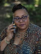 Gloria Crowell's Instagram, Twitter & Facebook