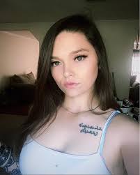 The DPD is responding to the scene of a barricaded subject with a gun at  1004 Richards Street, Apartment 2. Please avoid the area of Fifth Avenue  and Walnut Avenue as road