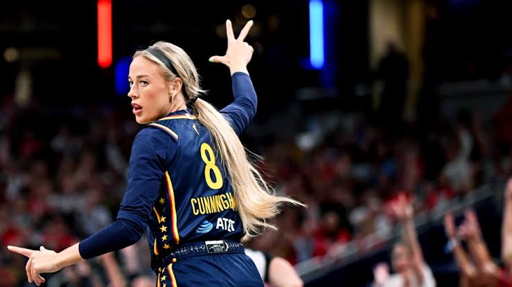 WNBA's Sophie Cunningham is the woman of the moment - Chicago Sun-Times