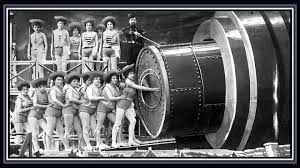 (setzen sie eine richtige variante ein.) die studenten haben ___ ergebnisse ihrer arbeit in erster nummer studentenzeitung gesehen. Der Erste Sf Film Der Je Gedreht Wurde Eine Gruppe Von Wissenschaftlern Unter Der Leitung Von Professor Barbenfouillis Georges Meli Jules Verne Foto Viaggio