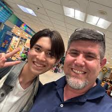 The owner of Hipopo Papa Cafe