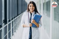 Air Hostess After 12th: 12वीं के बाद कैसे बनते हैं एयर होस्टेस? जानिए कितनी  होती है सैलरी | Patrika News | हिन्दी न्यूज