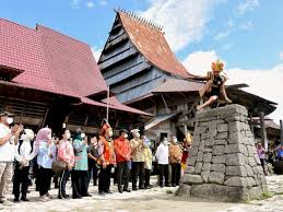Artikel di bawah ini adalah pemutakhiran dari artikel dengan judul sama yang dibuat oleh. Warga Nias Diminta Lestarikan Desa Bawomataluo Agar Jadi Warisan Dunia Unesco Sumut Indozone Id
