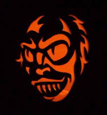 Well you're in luck, because here they come. Pin By Angie Valkyrie On Tim Burton Halloween Pumpkins Carvings Halloween Deco Halloween Pumpkins