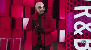 The Weeknd Wins Favorite Song Soul R B Amas 2020 Youtube Watch the 2020 'american music awards'.