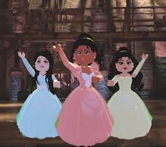 Vida de moana jugando roblox moana island life video juegos gratis para niños titigames. The Schuyler Sisters In Royale High Roblox Pictures Cute Tumblr Wallpaper And Peggy