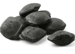 Black And White Wasp Sting Charcoal Briquettes Or Lump Charcoal With Images Wasp Stings Wasp Sting Remedy Natural Health