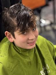 Yesterday, BBR South High students visited the GCIT Cosmetology class. Our  students had manicures, haircuts, wash and blowout, facials and head  massages. Not bad for a Thursday! Thank you GCIT Cosmetology for