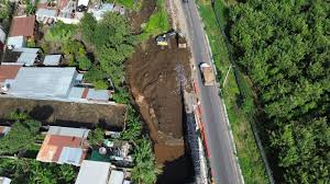 Prensa - El Gobierno enfrenta serios desafíos en la infraestructura vial y  en la administración del Ministerio de Comunicaciones. | Facebook