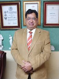 Dr. Abel Solorio. Cardiólogo