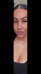 Cristal Loya's Instagram, Twitter & Facebook