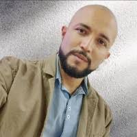 80+ perfiles de «Vega Solis»