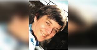 Kelly Bergquist's Instagram, Twitter & Facebook