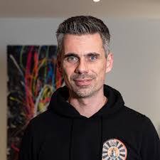 Benjamin Euler's Instagram, Twitter & Facebook