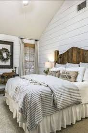 Jun 21, 2019 · farmhouse style can also be changed with the seasons, from hanging wreaths and garlands to other seasonal touches. Farmhouse Bedroom Inspiration All The Swooning Over This Space All Of It Farm Farmhouse Bedroom Decor Rustic Farmhouse Bedroom Farmhouse Master Bedroom