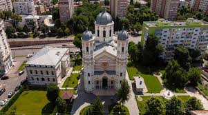Reconstruită în 1858 de mitropoli. Biserica Sfantul Spiridon Nou