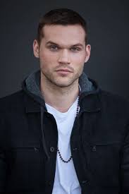 3-D mural turns bland office into artwork