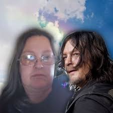 Susan M Tuggle (@m_tuggle)