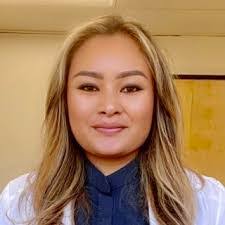 Ann Pimentel's Instagram, Twitter & Facebook