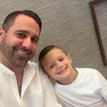 Alex Stathos's Instagram, Twitter & Facebook