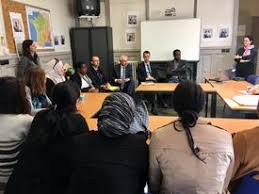 Deplacement Du Prefet A L Office Municipal Des Migrants Omm De Champigny Actualites Accueil Les Services De L Etat Dans Le Val De Marne