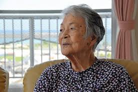 Emperor, family greet New Year crowds for 1st time since 2020