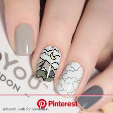 La tendencia de los diseños de uñas y la decoración de uñas en tus manos seguirá siendo una moda de belleza este año, que cada vez se hace mucho más elegante como también tiene mayor elaboración y creatividad. Me Encantan Estos 50 Disenos De Unas Sencillas Y Super Lindas Para Este 2019 Unas Decoradas Sencillas Unas Decoradas Sellos Para Unas Clara Beauty My