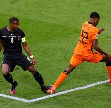 Die niederlande finden sich plötzlich selbst gut das team wurde von skepsis und kritik begleitet. Fussball Em 2021 Niederlande Stehen Als Erster Gruppensieger Fest Welt