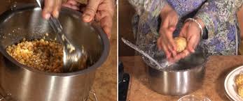 Motichoor ladoo recipe in hindi. à¤¬ à¤¦ à¤• à¤²à¤¡ à¤¡ Boondi Ladoo Recipe Nishamadhulika Com