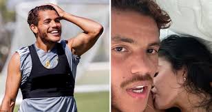 El look playero de victoria villarroel y amplió: Jonathan Dos Santos En La Cama Con Kylie Jenner La Mejor