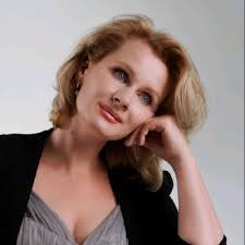 Congratulations to Dexter Callender III, a master's student in the Media  Lab's Future Sketches group,