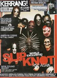 Il occupait également la place de guitariste dans le groupe murderdolls. Corey Taylor Shawn Crahan James Root Joey Jordison Slipknot Paul Gray Chris Fehn Craig Jones Mick Thomson Sid Wilson Kerrang Magazine 17 April 2004 Cover Photo United Kingdom