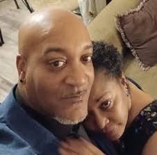 Sam celebrated her husband's birthday. Danielle discovered new coffee  chains while visiting her son in the UK. Nate is ready for the new season  of The Pitt. Gandhi drops her suitcase while