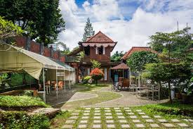 Bantal guling alun alun bandung adalah pilihan tepat bagi anda yang mengutamakan kenyamanan beristirahat. Bantal Guling Villa Lembang Harga Terbaru 2021