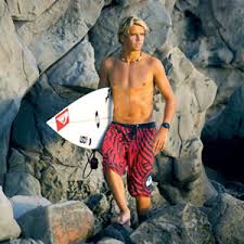 He currently resides in coolum beach, queensland. Julian Wilson Australian Surfers Askmen