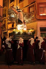 Während dieser zeit finden zahlreiche glaubensprozessionen statt, die in der regel von. Ostern In Spanien Alles Wichtige Uber Semana Santa