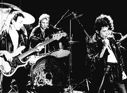 The best swing songs are classic tunes that inspire listeners to dance the night away. 5 Modern Songs You Can Dance Swing On In