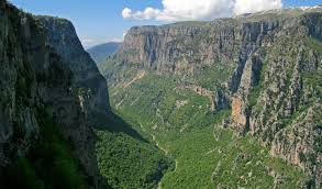 Risultati immagini per montagna