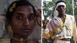 Finding Artistic Narratives Representing Dark Skin Beauty