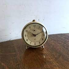 ヴィンテージ jazの目覚まし時計 クロック フランス d5 目覚まし時計 置き時計 アンティーク インテリア 収納