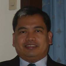 Eduardo Leano's Instagram, Twitter & Facebook