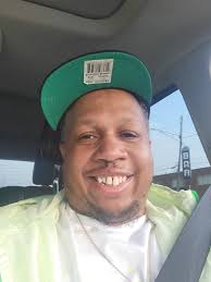 I miss spring and warm, bright days. Not long left. Just as a sweet  reminder, Dollar last May. I look forward to visiting the town again.