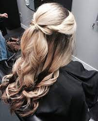 Adopt a layered look if you desire to form curls within a short period. 40 Diverse Homecoming Hairstyles For Short Medium And Long Hair