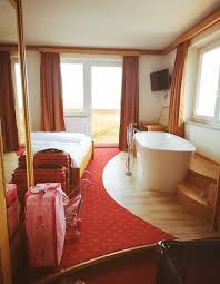 Landhotel haus waldeck, mitterfirmiansreut, germany. Landhotel Haus Waldeck Pool Fotos Und Bewertungen Tripadvisor