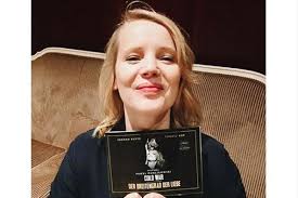 Bohater boryka się jednak z trudnościami, ponieważ pozostaje w. Joanna Kulig Joins Andre Holland In New Netflix Series The Eddy Acq5