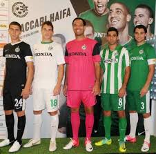 Maccabi haifa currently lies in 4th place in israeli league with 12 wins and 6 losses. New Maccabi Haifa Kits 12 13 Nike Maccabi Haifa Jerseys 2012 2013 Home Away Football Kit News